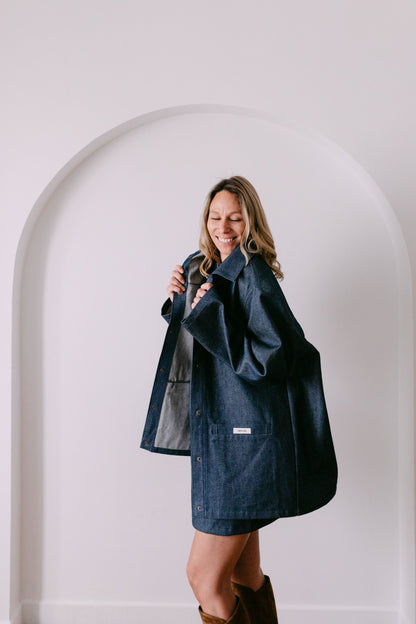 Veste en denim italien brut oversize taille unique. 
made in France. 